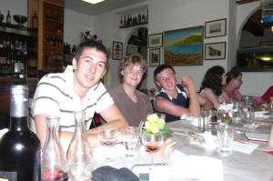 Xtrallusion photo library of independent, self-guided walking and sightseeing holidays in Italy. Pictures, images, photos and photographs taken along the way of this 1-day walking itinerary, to give you a visual impression of the day's walk.